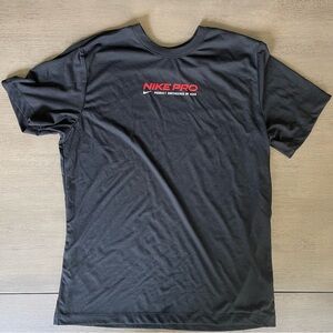 Nike Pro T-shirt